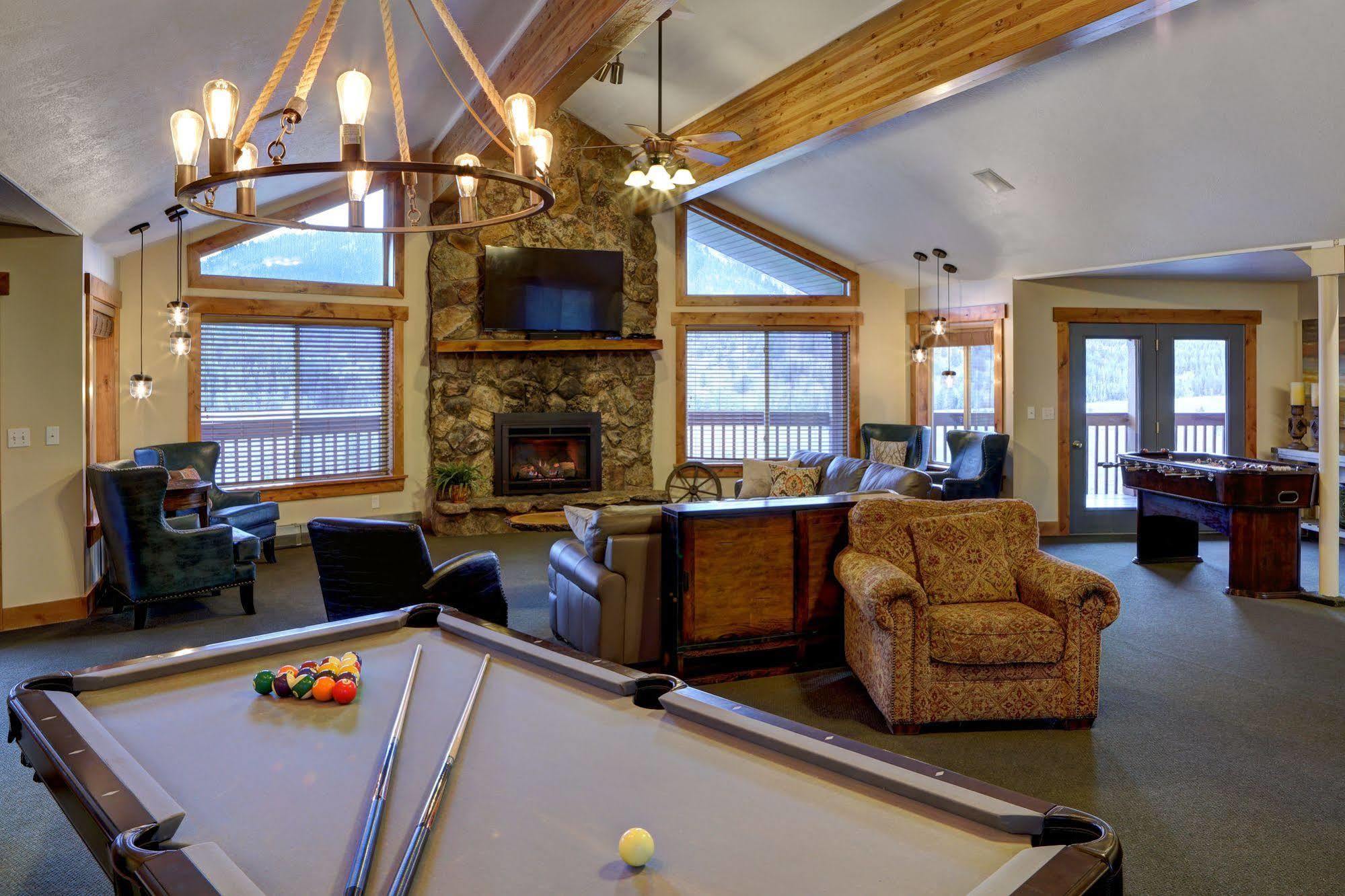 Beaver Creek Lodge Logan Exterior photo